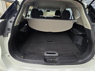 2016 Nissan X-TRAIL - Thumbnail