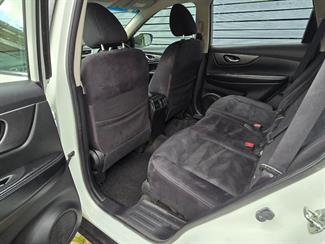 2016 Nissan X-TRAIL - Thumbnail