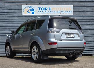 2006 MITSUBISHI outlander - Thumbnail