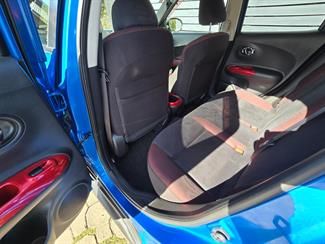 2011 Nissan Juke - Thumbnail