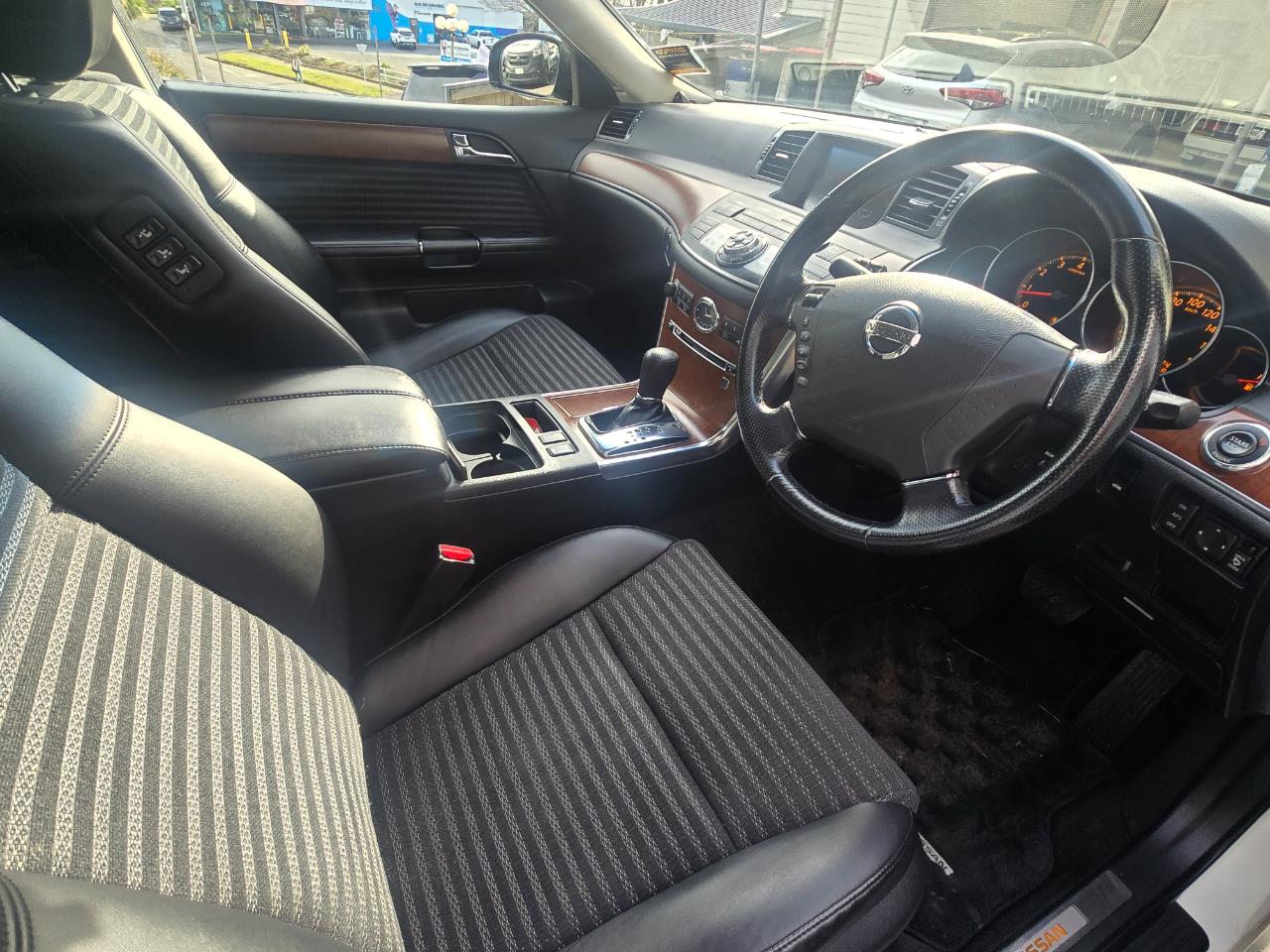 2006 Nissan FUGA