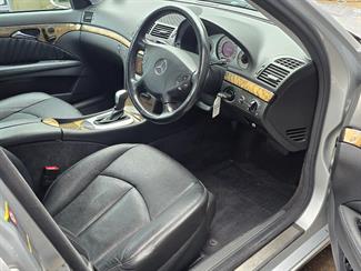 2006 Mercedes-Benz E 350 - Thumbnail