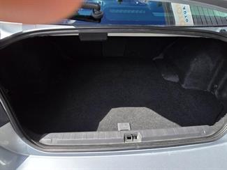 2011 Subaru Legacy - Thumbnail