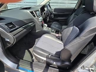 2011 Subaru Legacy - Thumbnail