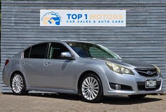 2011 Subaru Legacy - Thumbnail