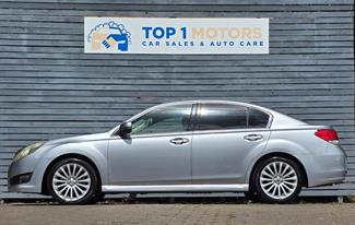 2011 Subaru Legacy - Thumbnail