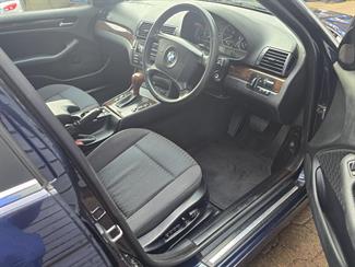 2001 BMW 330i - Thumbnail
