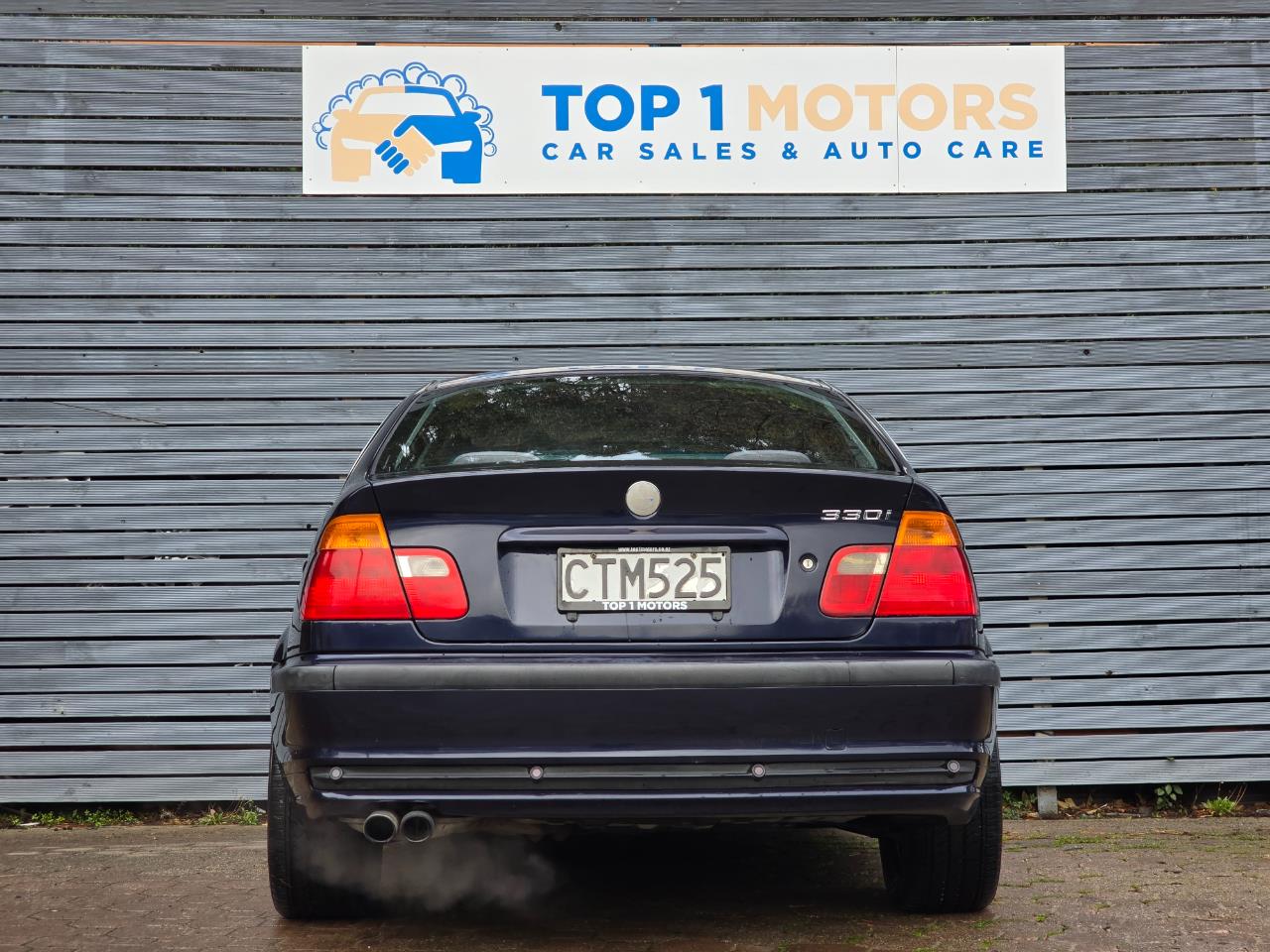 2001 BMW 330i