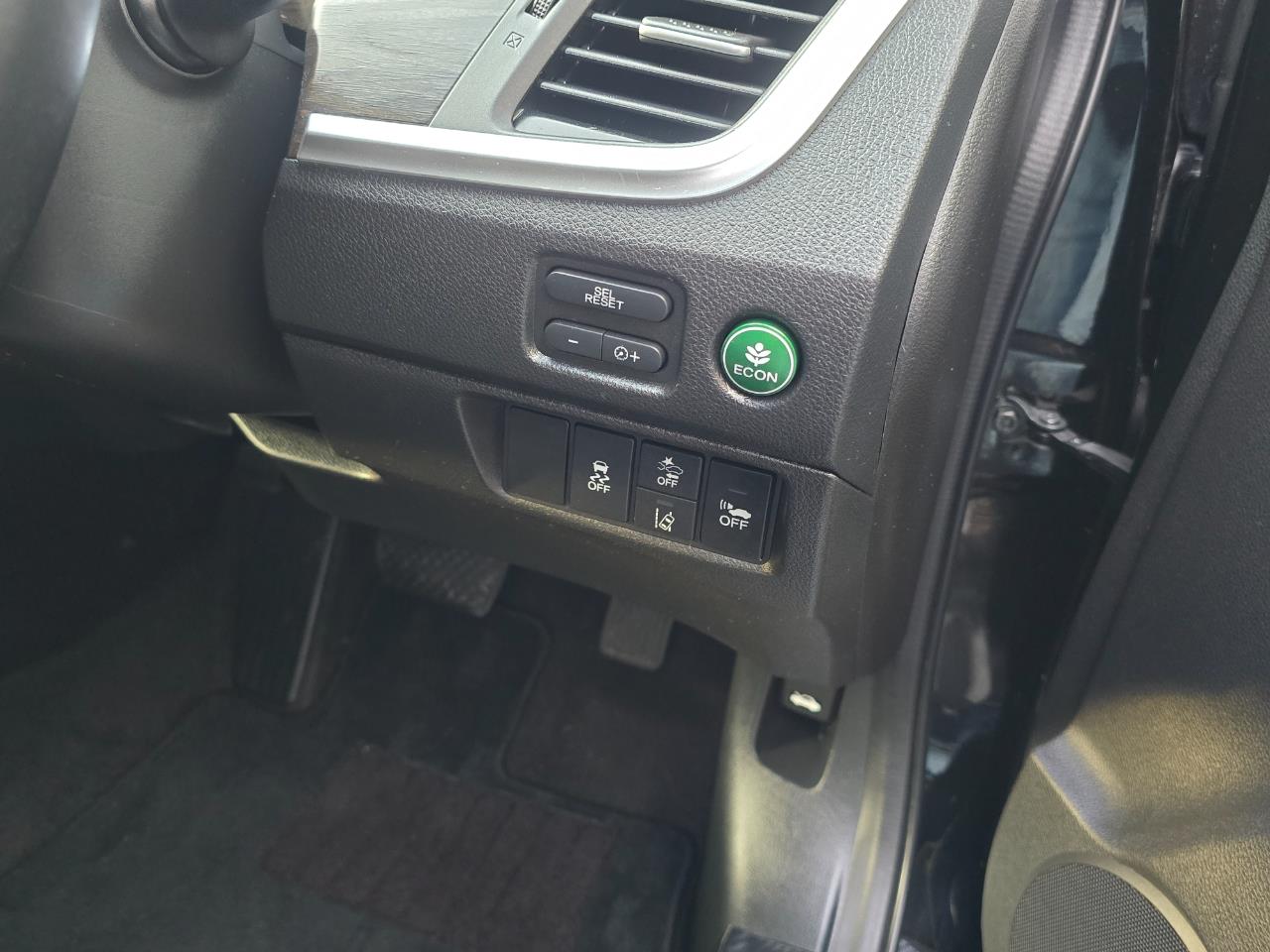 2015 Honda Jade