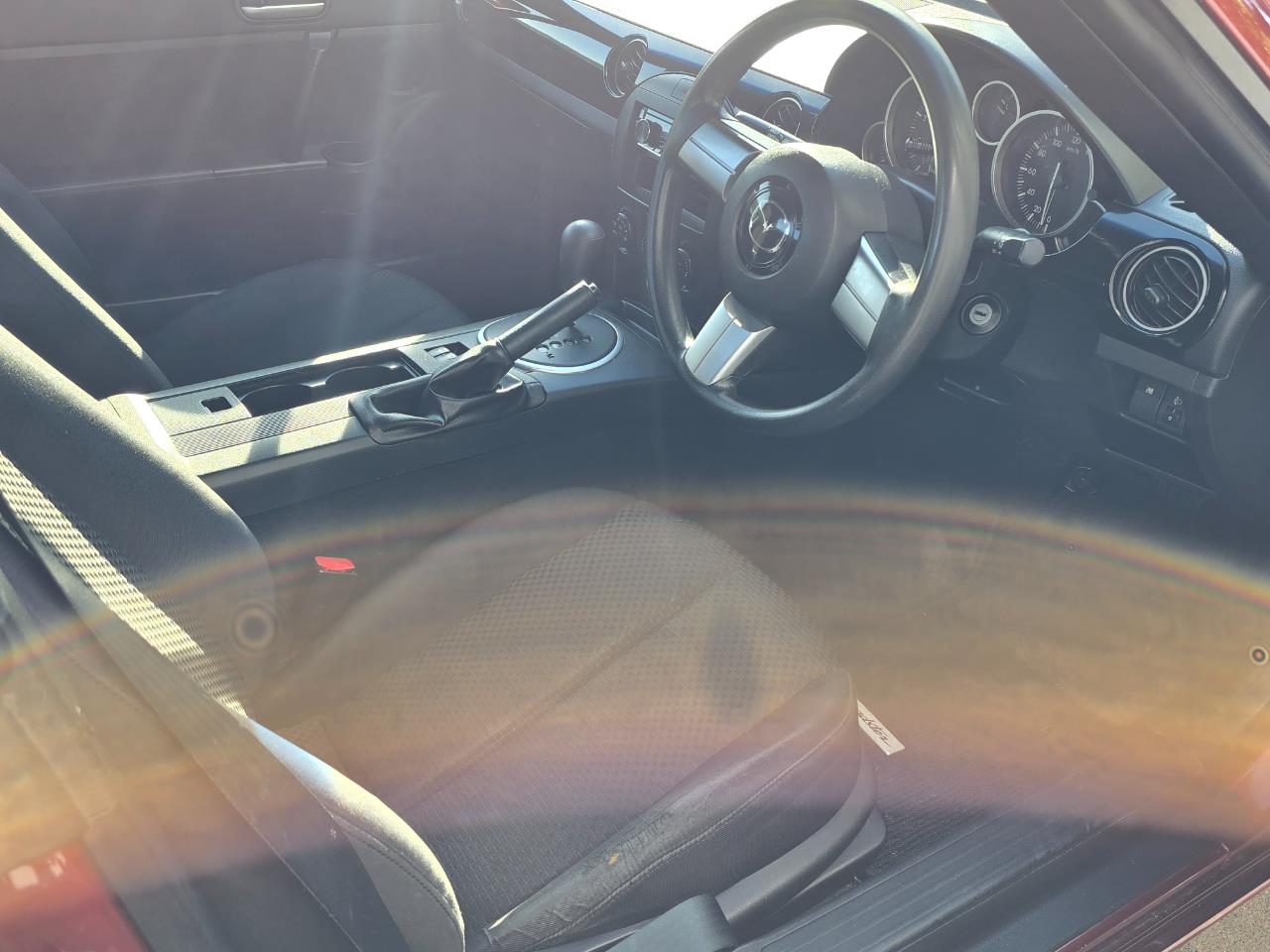 2005 Mazda mx5
