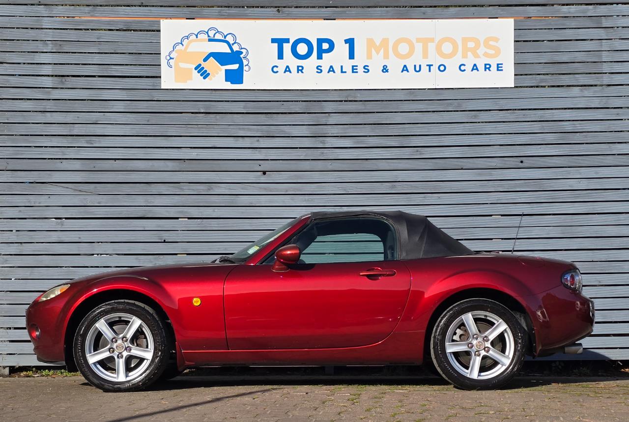 2005 Mazda mx5