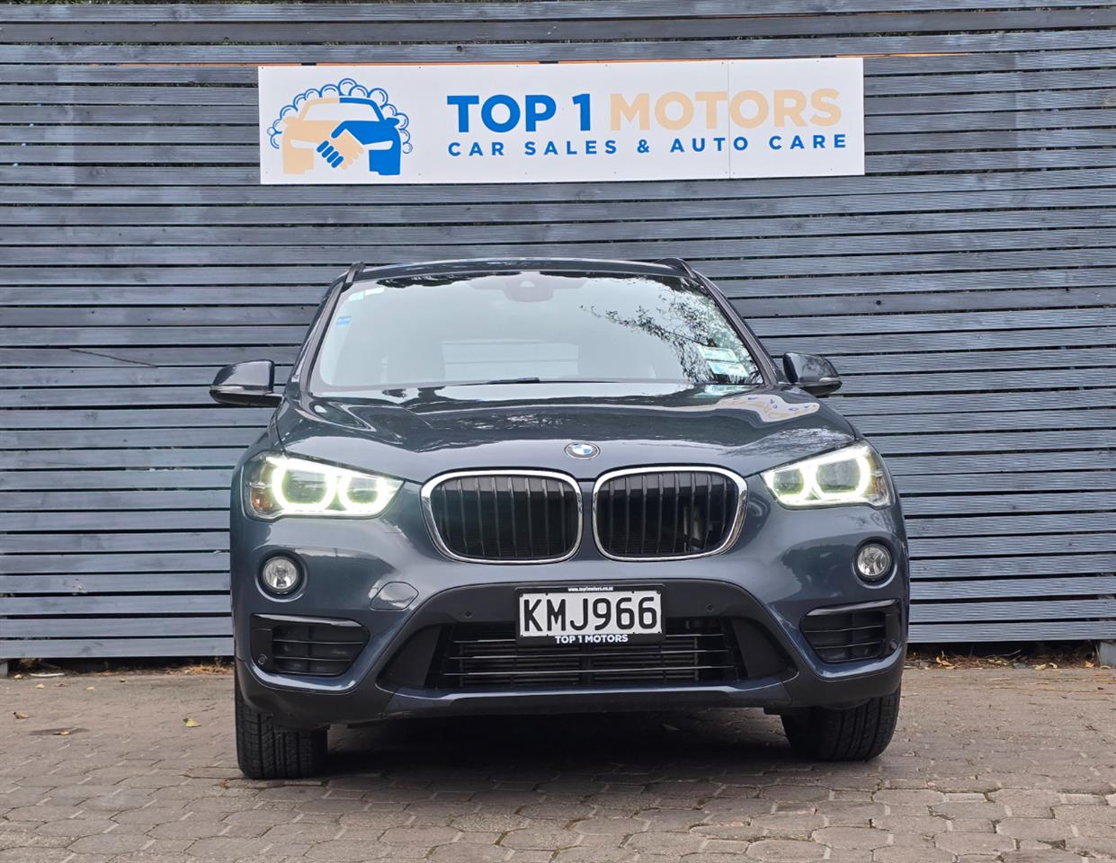 2017 BMW X1