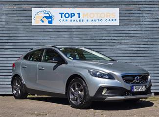 2013 Volvo V40 - Thumbnail