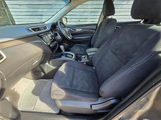 2016 Nissan X-TRAIL - Thumbnail