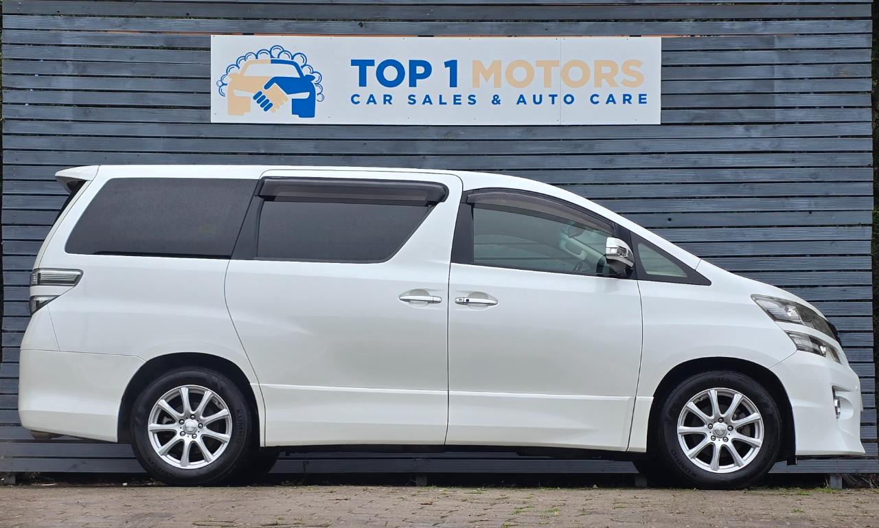 2012 Toyota vellfire