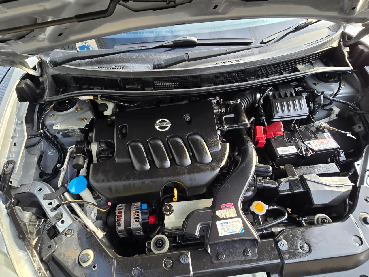 2005 NISSAN wingroad