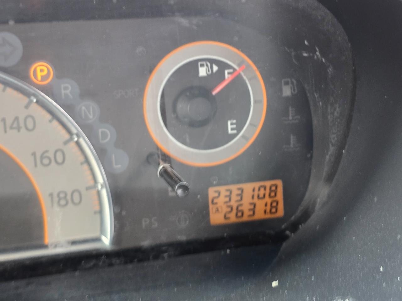 2005 NISSAN Serena