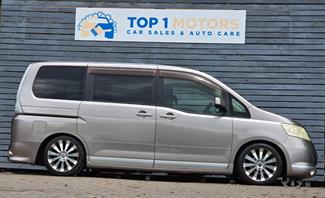 2005 NISSAN Serena - Thumbnail