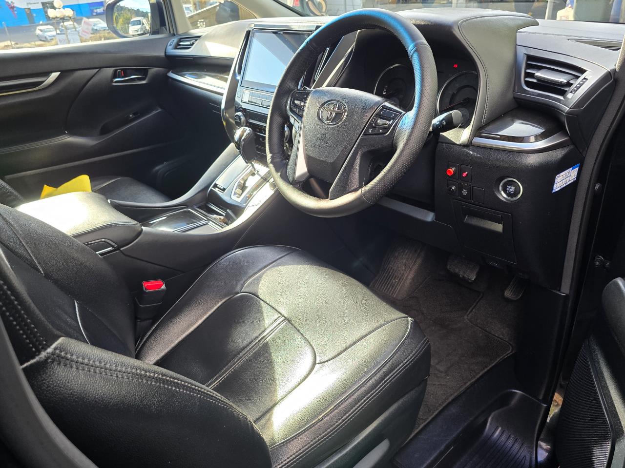2015 Toyota ALPHARD