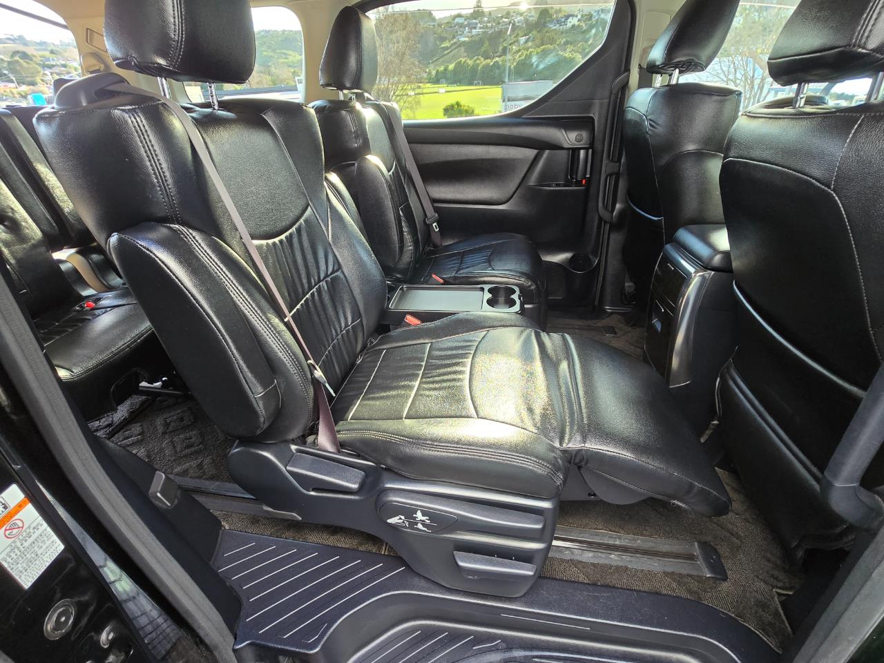 2015 Toyota ALPHARD