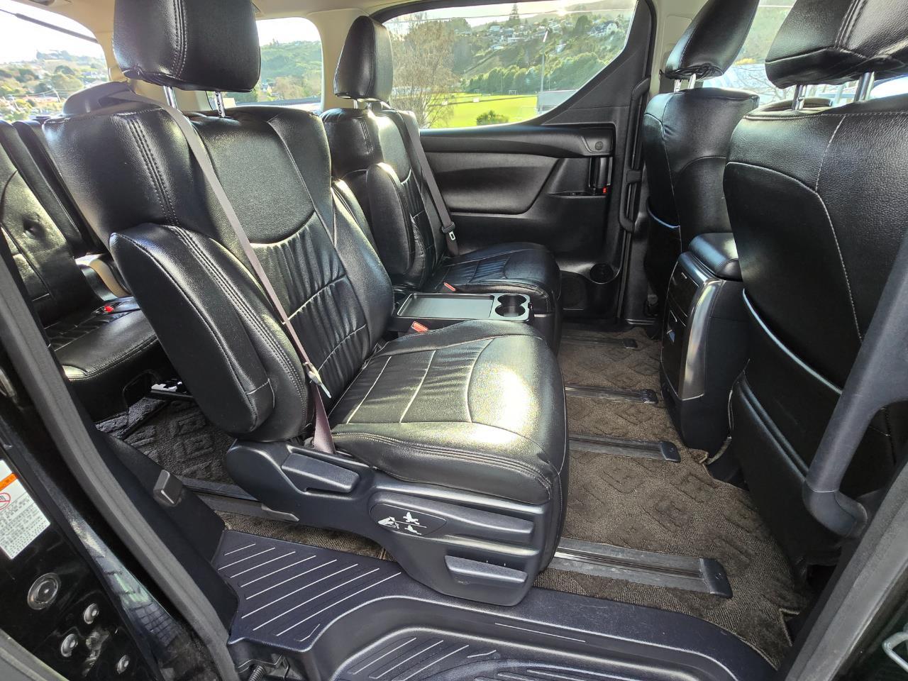 2015 Toyota ALPHARD