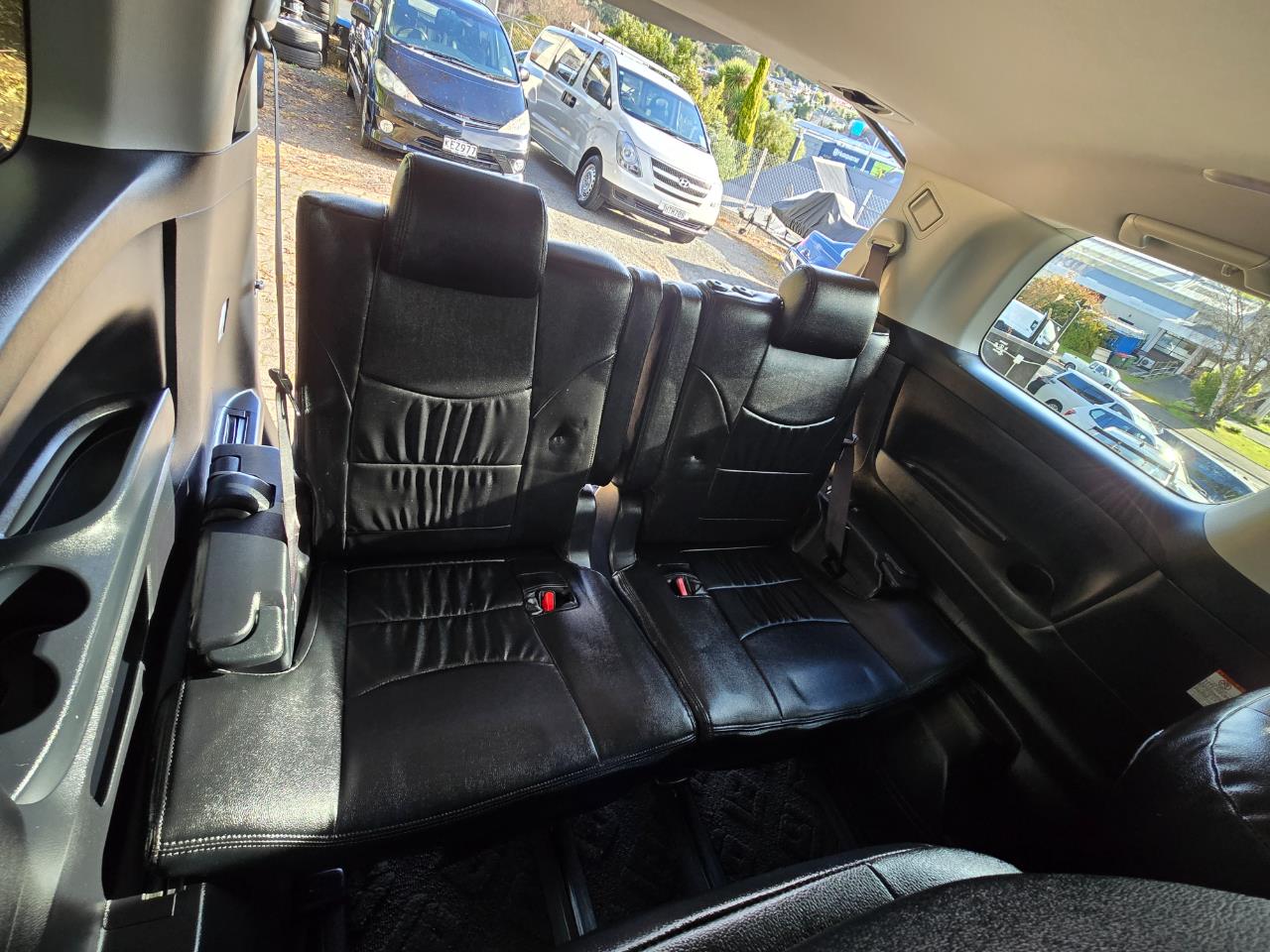 2015 Toyota ALPHARD