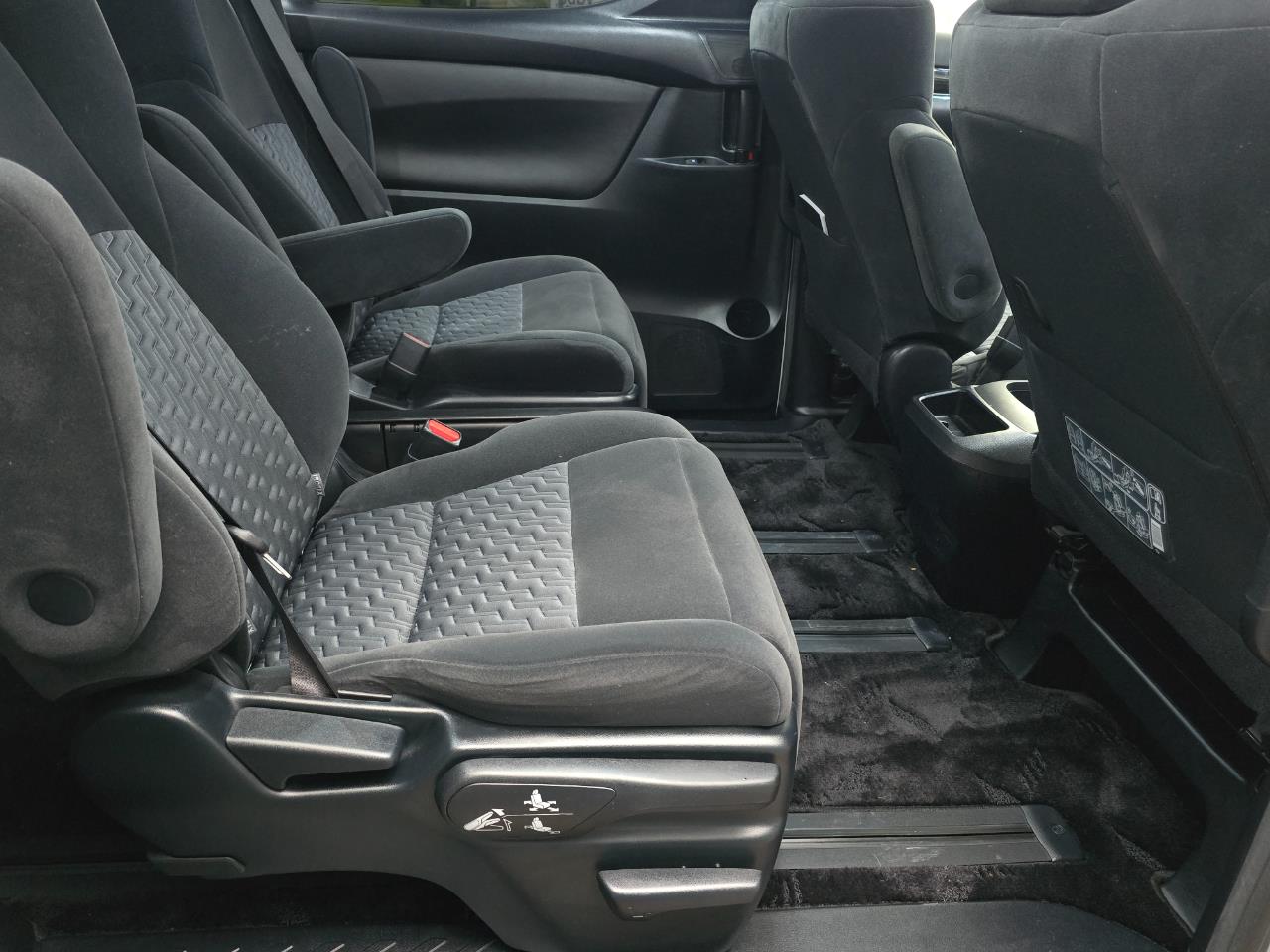 2017 Toyota ALPHARD
