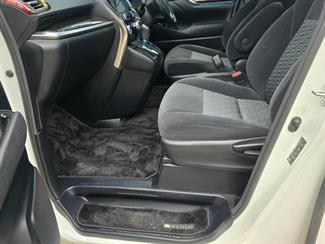 2017 Toyota ALPHARD - Thumbnail