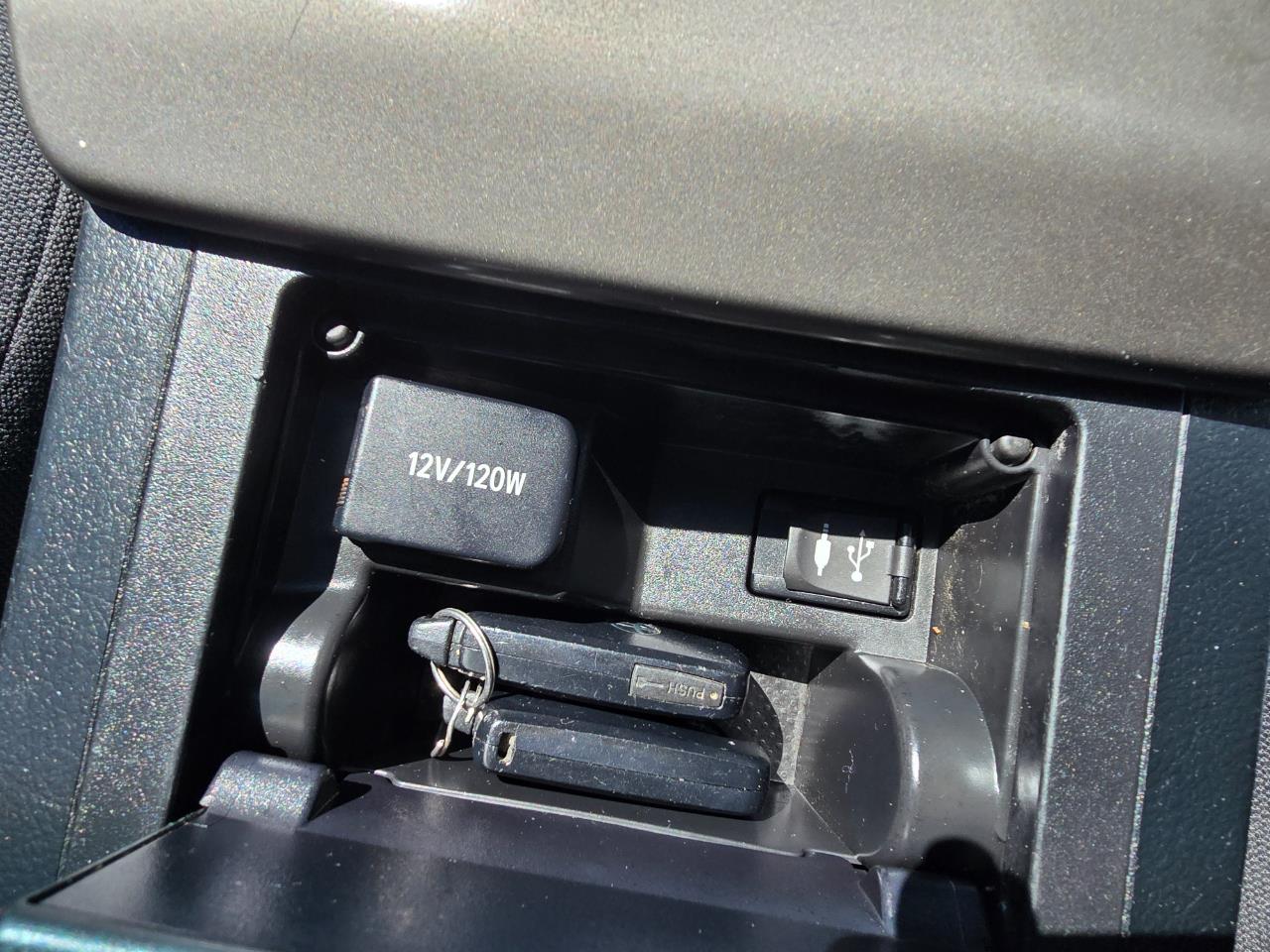 2015 Toyota AURION