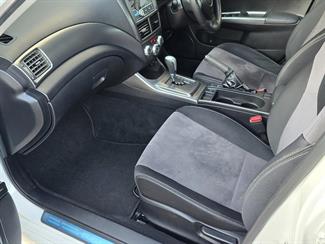 2010 Subaru IMPREZA - Thumbnail