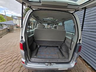 1999 Toyota HIACE - Thumbnail