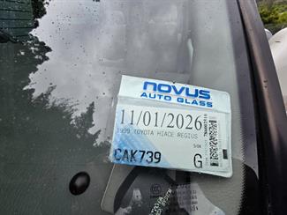 1999 Toyota HIACE - Thumbnail