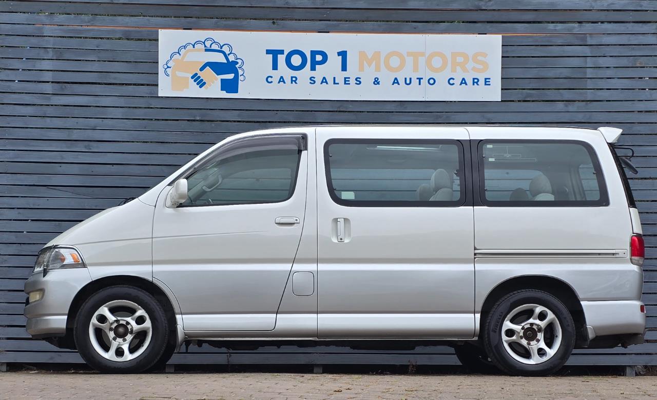 1999 Toyota HIACE