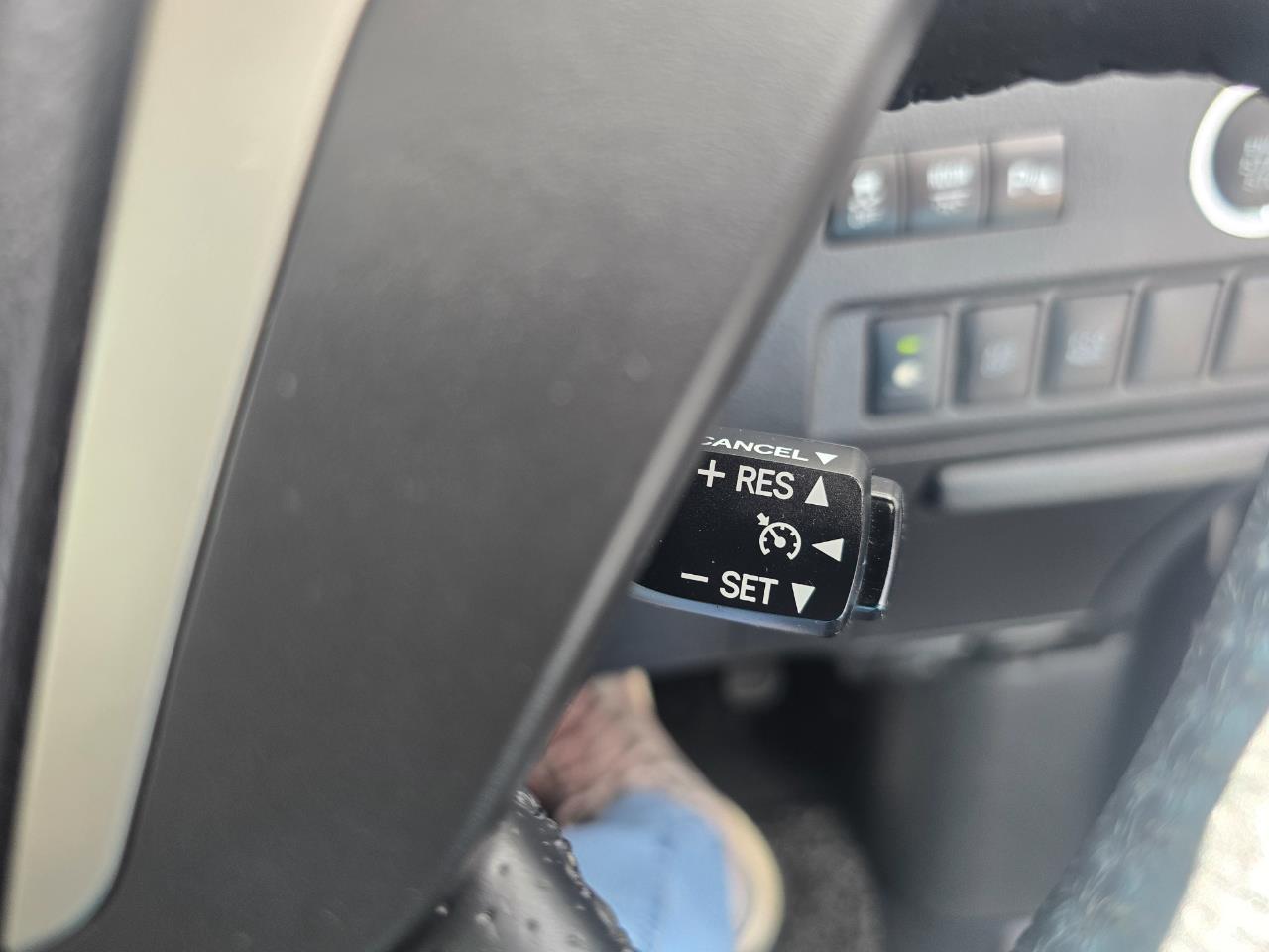 2013 Toyota vellfire