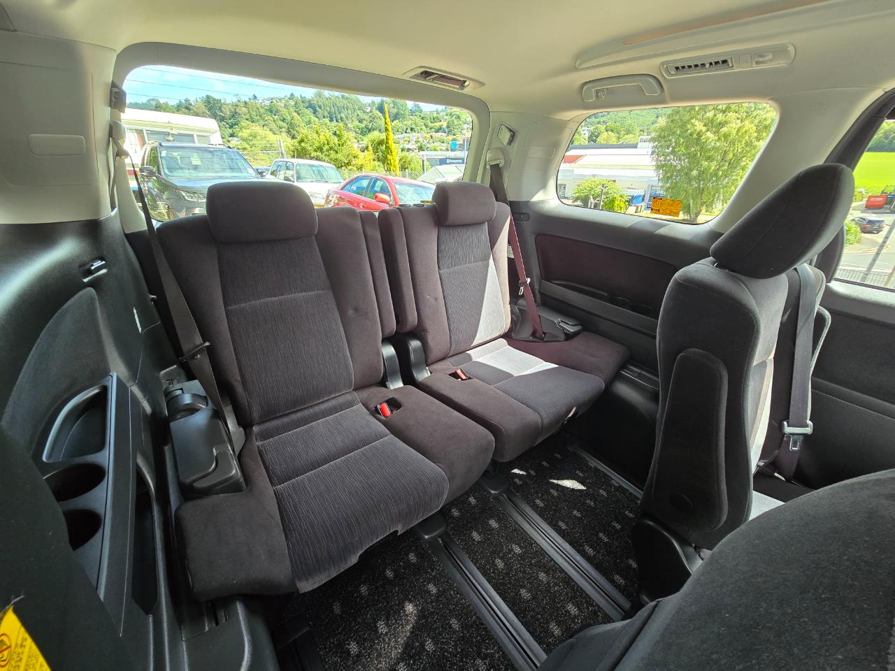 2013 Toyota vellfire