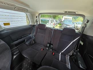 2013 Toyota vellfire - Thumbnail