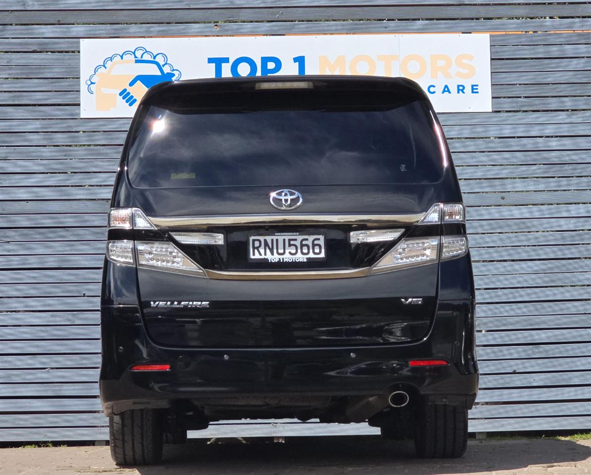 2013 Toyota vellfire