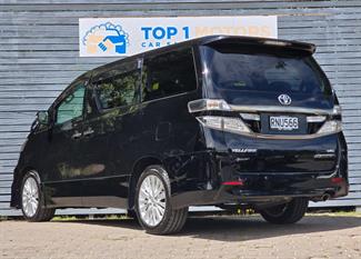 2013 Toyota vellfire - Thumbnail