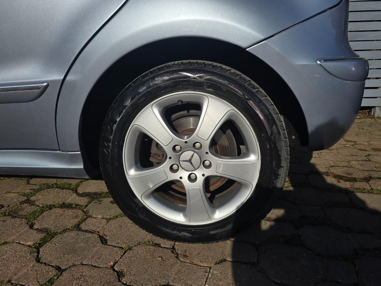 2007 Mercedes-Benz A200
