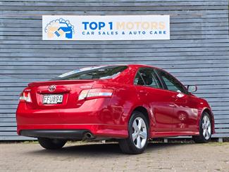 2010 Toyota Camry - Thumbnail