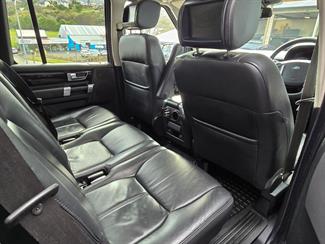 2011 Land Rover Discovery 4 - Thumbnail