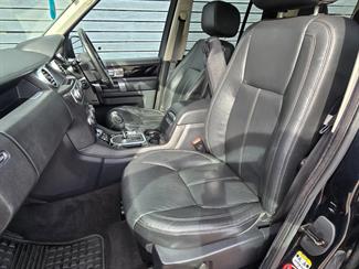 2011 Land Rover Discovery 4 - Thumbnail