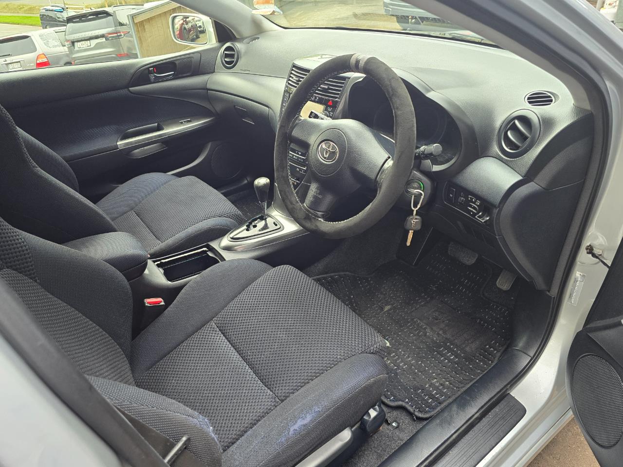 2004 Toyota caldina
