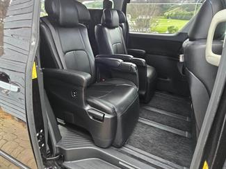 2012 Toyota vellfire - Thumbnail