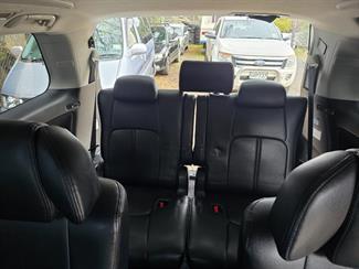 2012 Toyota vellfire - Thumbnail