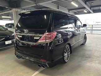 2012 Toyota vellfire - Thumbnail