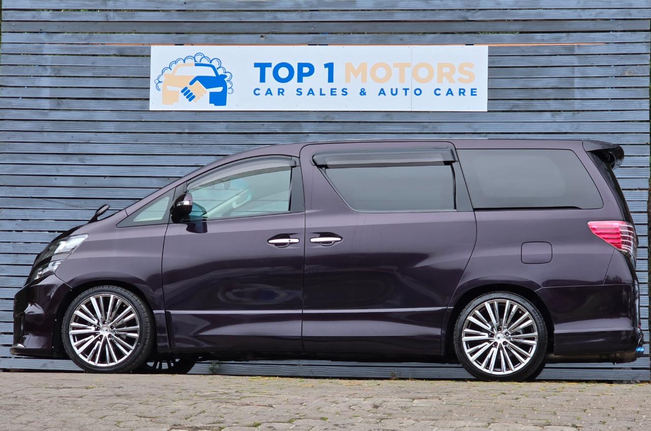 2012 Toyota vellfire