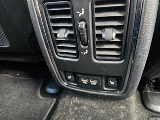 2015 Jeep Grand Cheokee Limited - Thumbnail