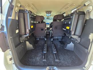 2013 Toyota vellfire - Thumbnail