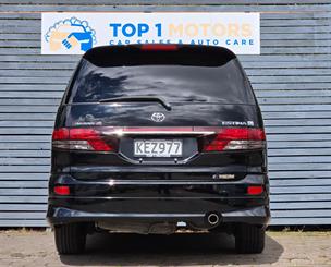 2004 Toyota Estima - Thumbnail